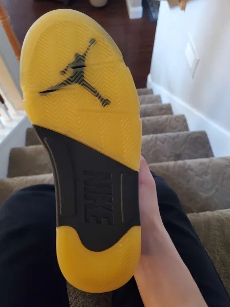 Jordan 5 Retro A Ma Maniére Dawn FZ5758-004  review R 03