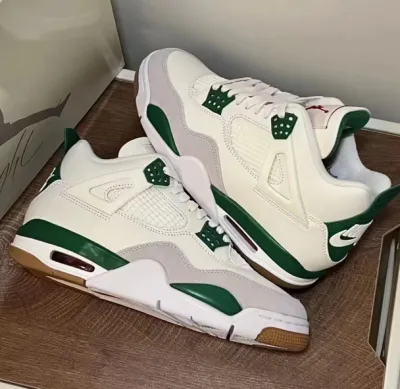 Nike SB x Air Jordan 4 Retro SP Pine Green DR5415-103  review Randall 