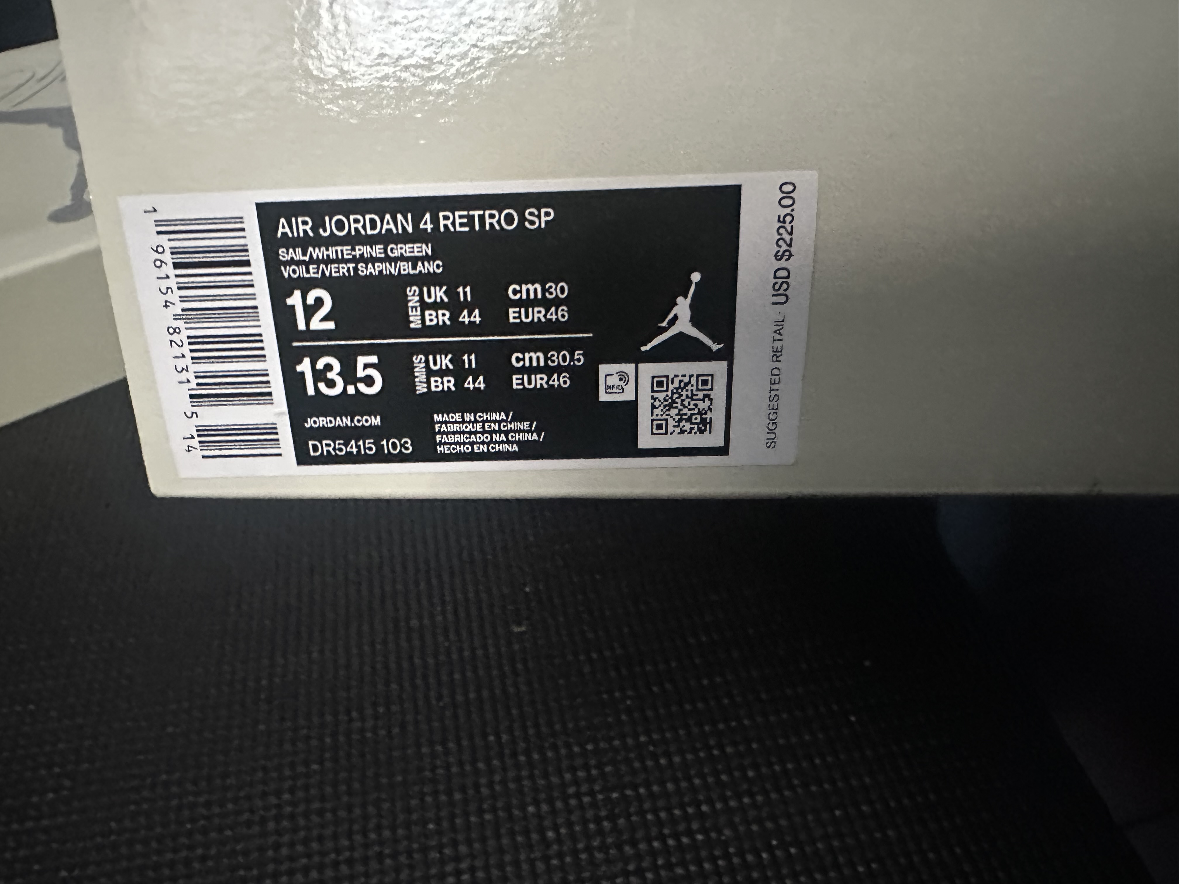 Jordan 4 Retro SB Pine Green DR5415-103  review riley 03