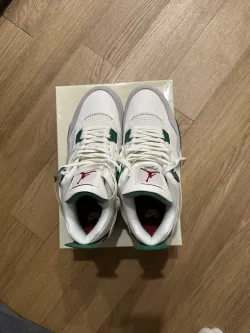 Jordan 4 Retro SB Pine Green DR5415-103  review riley 05