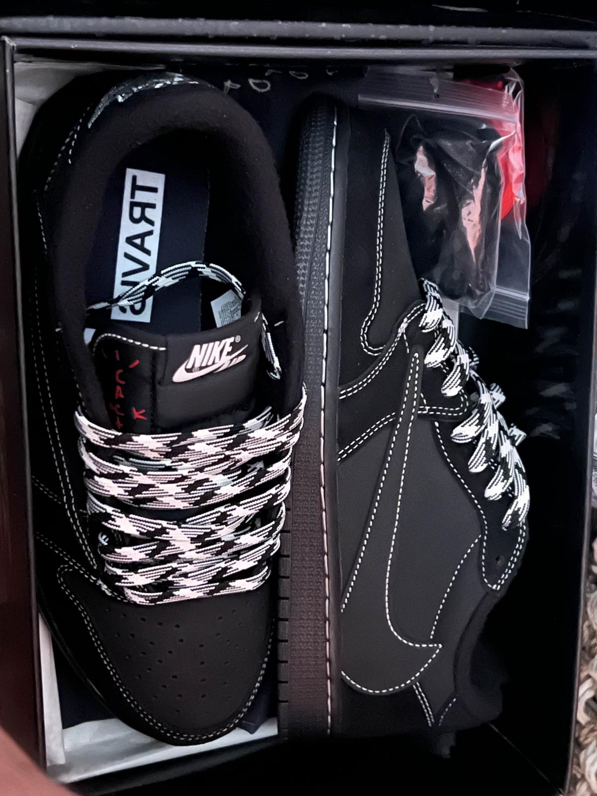 Travis Scott x Air Jordan 1 Retro Low OG SP Black Phantom DM7866-001 review T