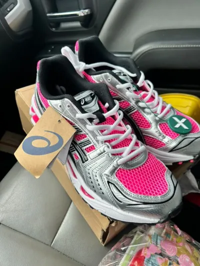 ASICS Gel-Kayano 14 Pink Glo 1201A019-700 review Kiemontae 03