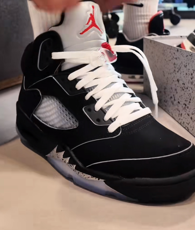 Jordan 5 Retro OG Black Metallic Reimagined HF3975-001 review Tk67