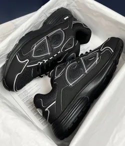 B30 Triple Black 3SN279ZRF_H900 review Jacob