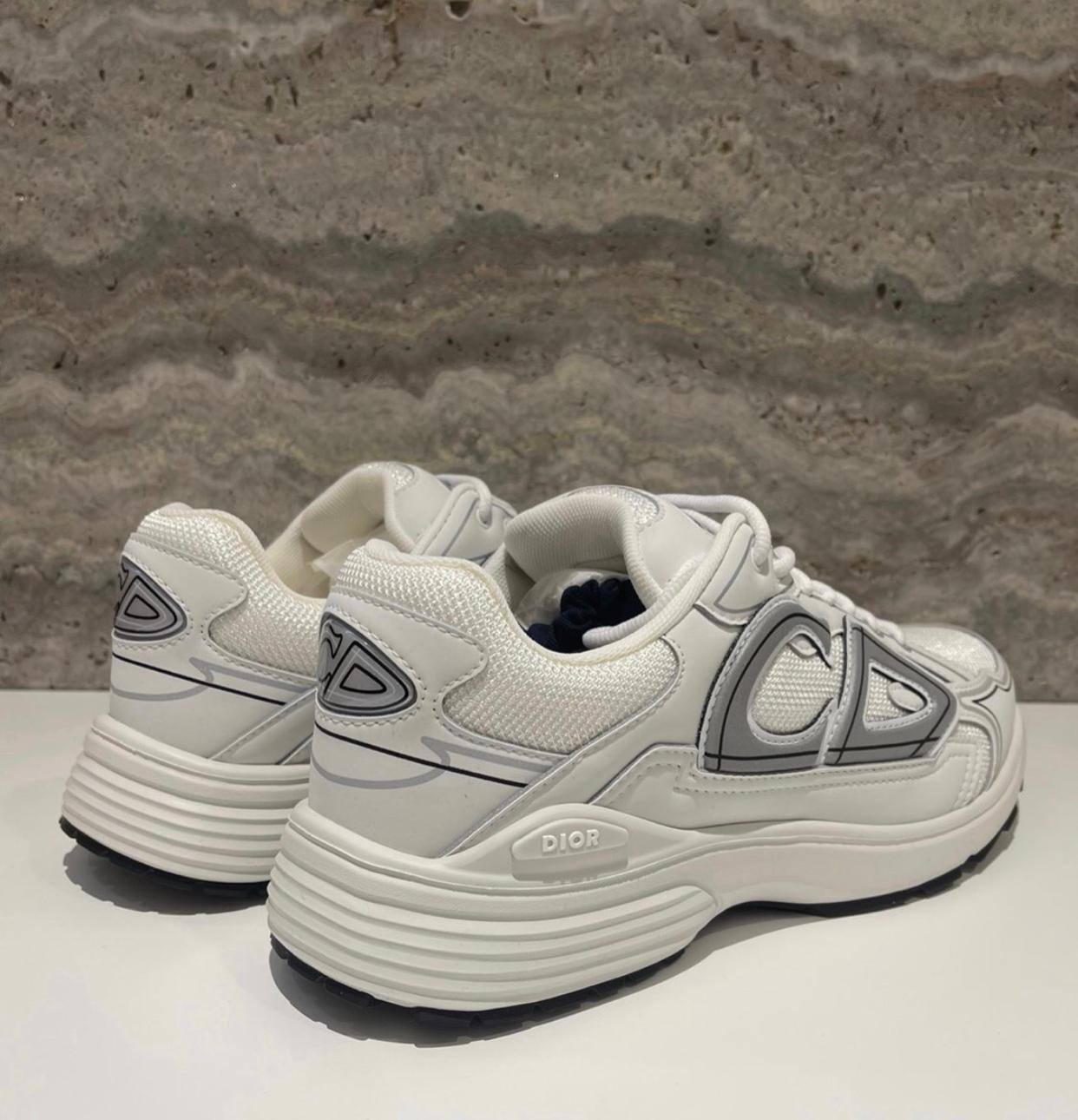 Dior B30 White 3SN279ZND_H000 review Angel 01