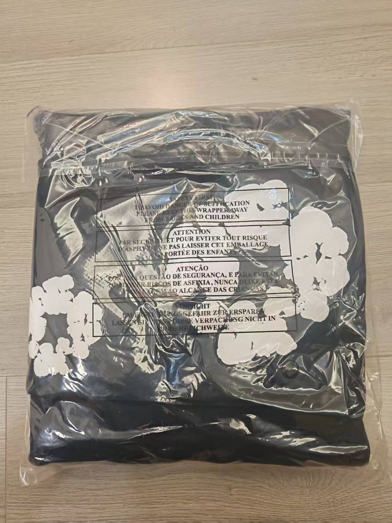 Denim Tears The Cotton Wreath Sweatshirt Black review Jason 05