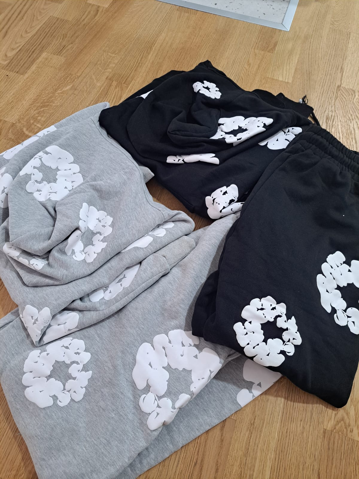 Denim Tears The Cotton Wreath Sweatshirt Grey review C*** on