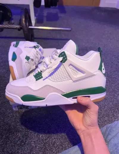 Jordan 4 Retro SB Pine Green DR5415-103  review Mark  00