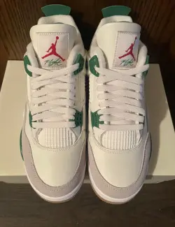 Jordan 4 Retro SB Pine Green DR5415-103  review Rafael 03