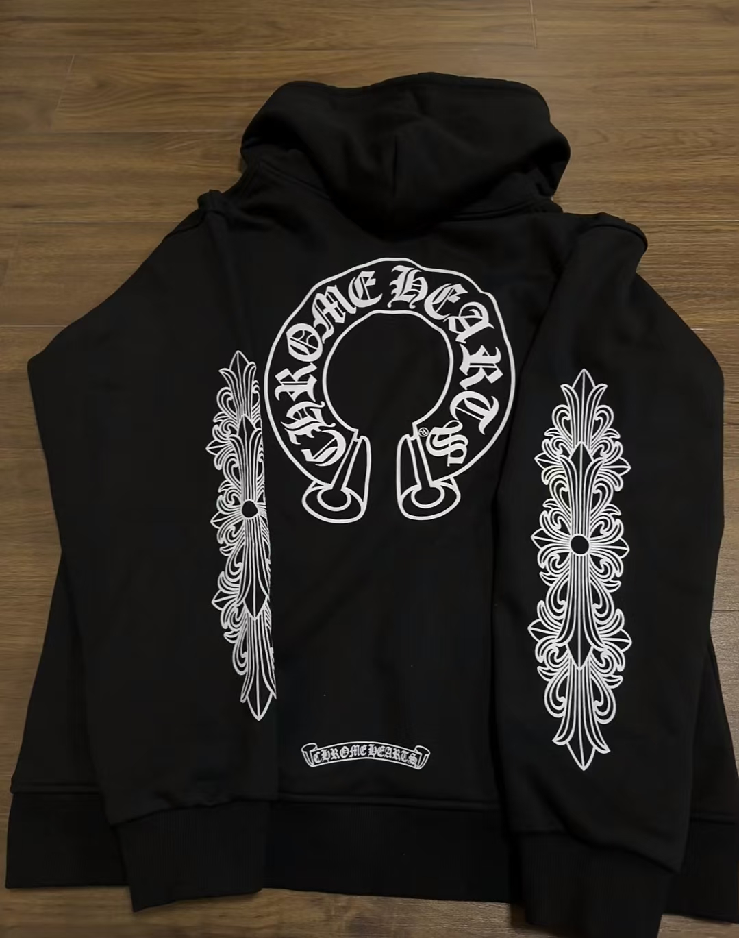 Chrome Heart Black Hoodie HD12 review Elizabeth Wood 00