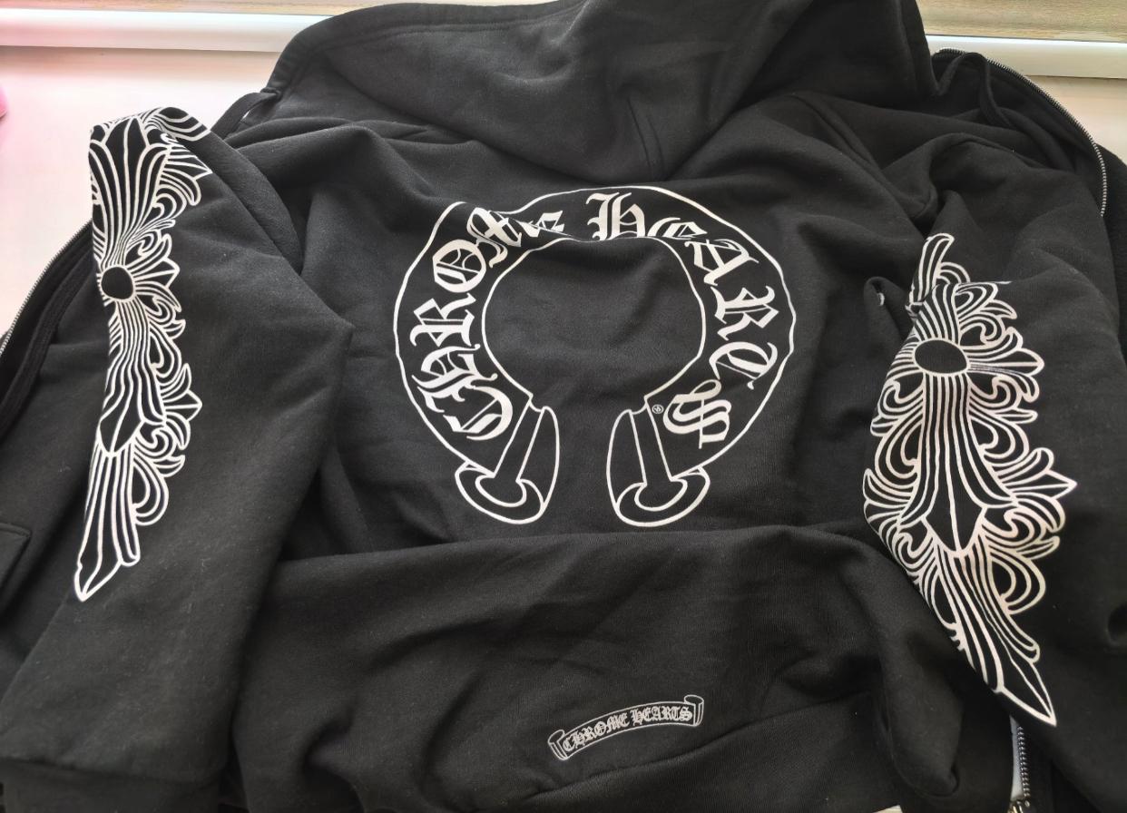 Chrome Heart Black Hoodie HD12 review Daniel Perlmutter