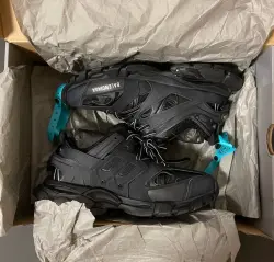 Balenciaga Track Black 542436 W1GB1 1000 review barney