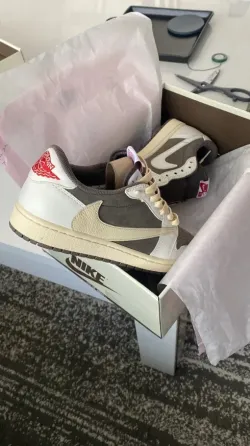 Jordan 1 Retro Low OG SP Travis Scott Reverse Mocha DM7866-162  review Venesha 