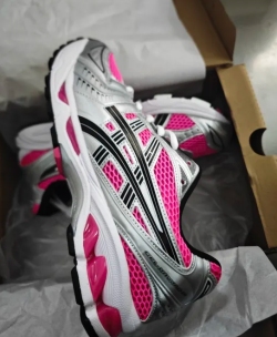 ASICS Gel-Kayano 14 Pink Glo 1201A019-700 review Kini 02