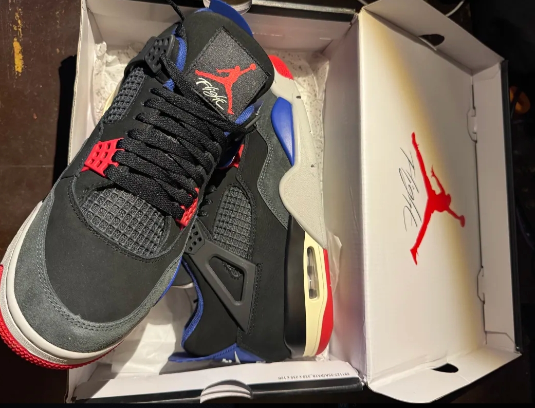 Air Jordan 4 Retro Rare Air FV5029-003 review Leon 00