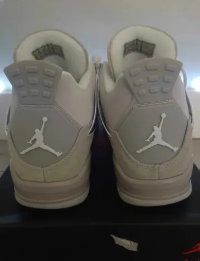 Air Jordan 4 Frozen Moments AQ9129-001 review Janae  02