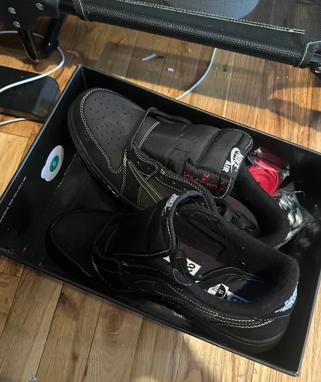 Travis Scott x Air Jordan 1 Retro Low OG SP Black Phantom DM7866-001 review Saleh