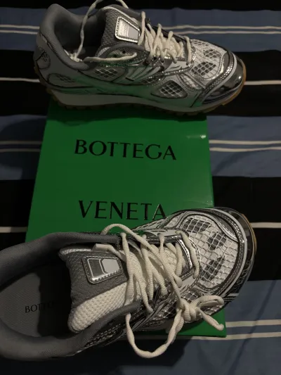 Bottega Veneta Orbit White Silver 741357V2X401425 review masked up