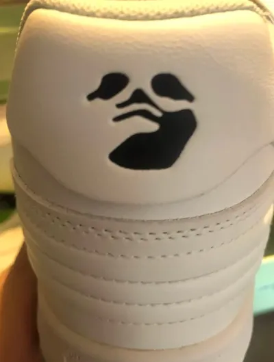 OFF-WHITE Out Of Office OOO Low Tops For Walking White Black OMIA189R2 1LEA00 20101 review Andrade 02