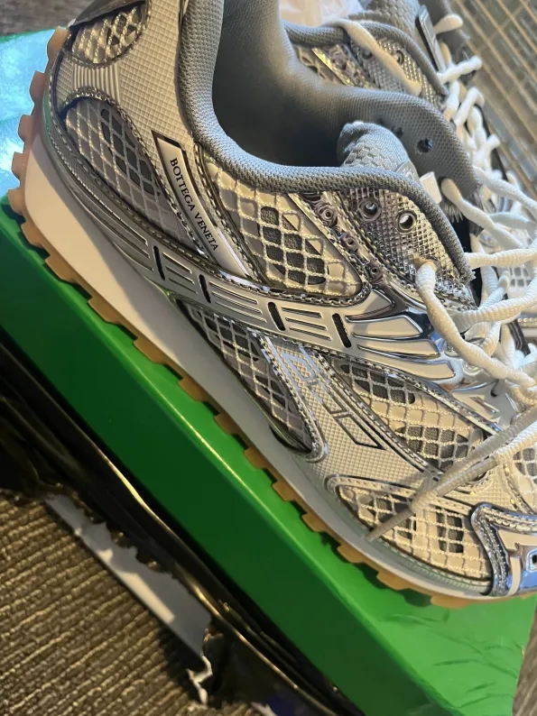 Bottega Veneta Orbit White Silver 741357V2X401425 review Tyler 02