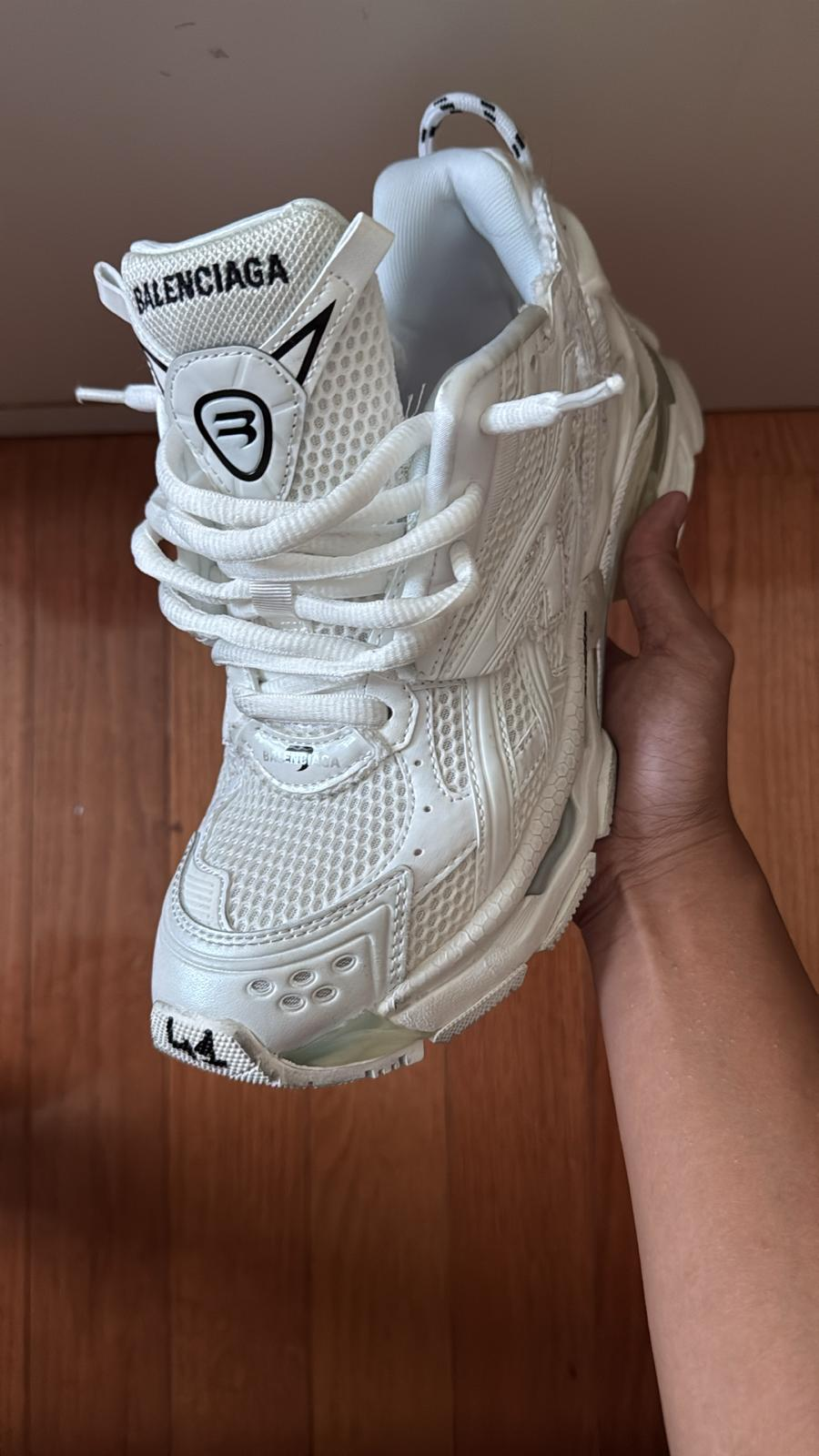 Balenciaga Runner White review Minh Hoang