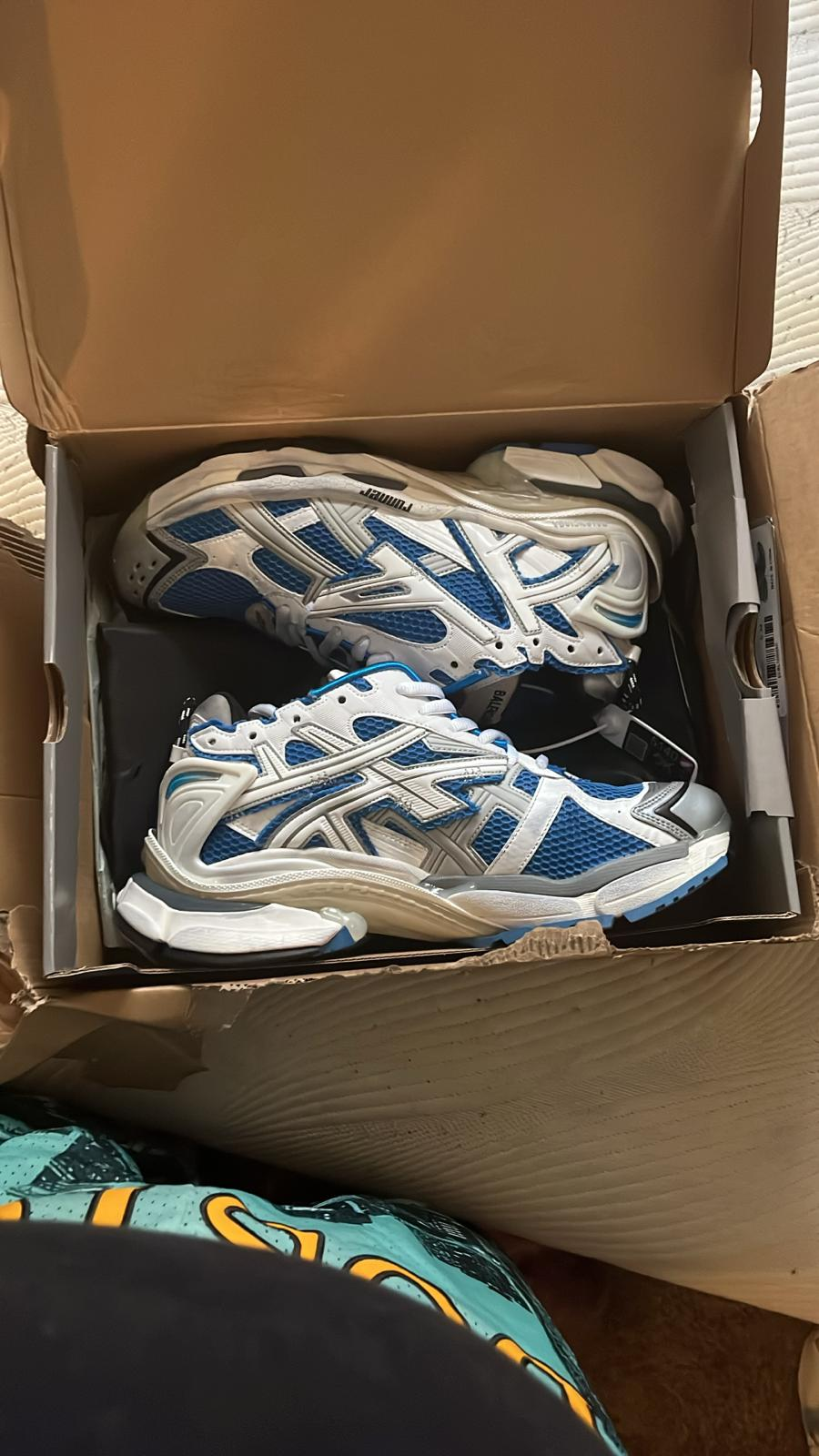 Balenciaga Runner Blue review Andre