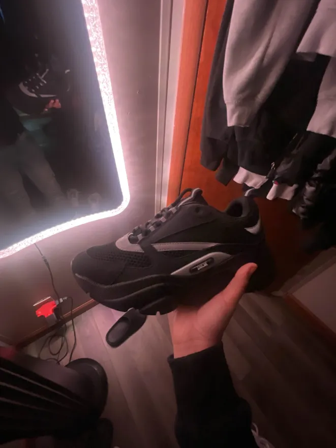 B22 Black Silver 3SN231ZNG_H969 review Daniels