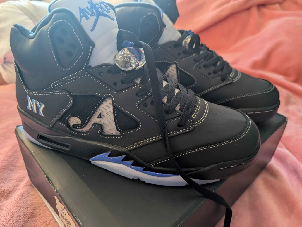 Jordan 5 Retro Awake NY Black DV4982-004 review burks 01