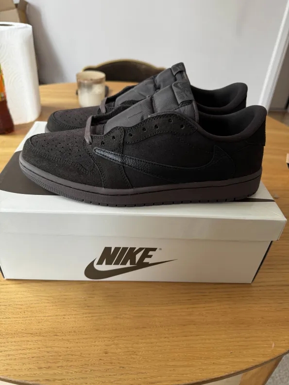 Travis Scott x Air Jordan 1 Retro Low OG SP Velvet Brown DM7866-202  review Mitchell 02