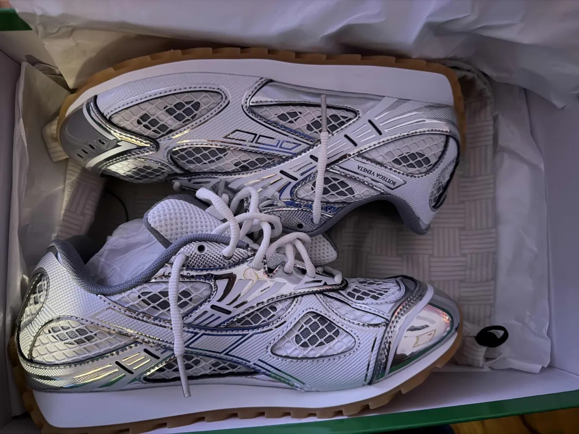 Bottega Veneta Orbit White Silver 741357V2X401425 review Nisarahmad