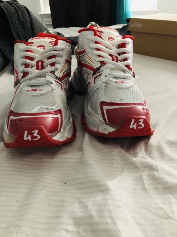 Balenciaga Runner White Red 677402 W3RB2 9060 review Hung