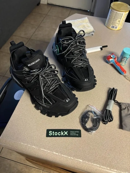 Balenciaga Track LED Black 555032 W1GB7 1000 review Joena