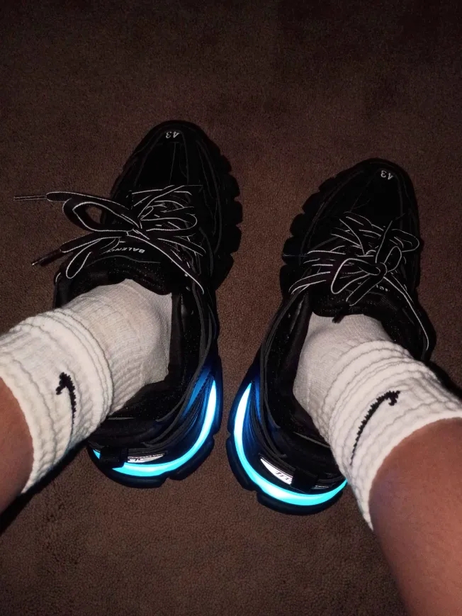 Balenciaga Track LED Black 555032 W1GB7 1000 review Dylan