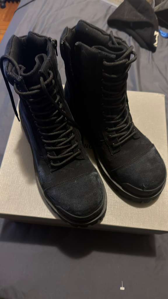 Balenciaga Strike Boots Black review Keysha 04