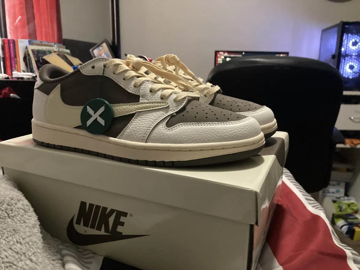 Jordan 1 Retro Low OG SP Travis Scott Reverse Mocha DM7866-162  review 0