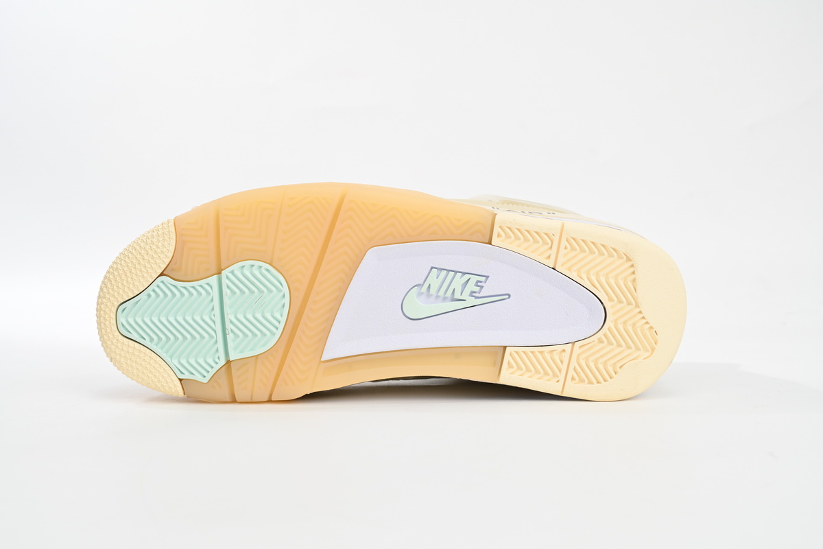 How to clean the jordan 4 sail off white reps?