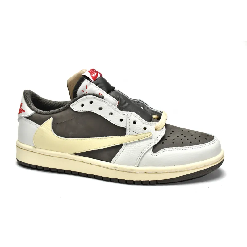 Why is the jordan 1 retro low og sp travis scott reverse mocha so popular?