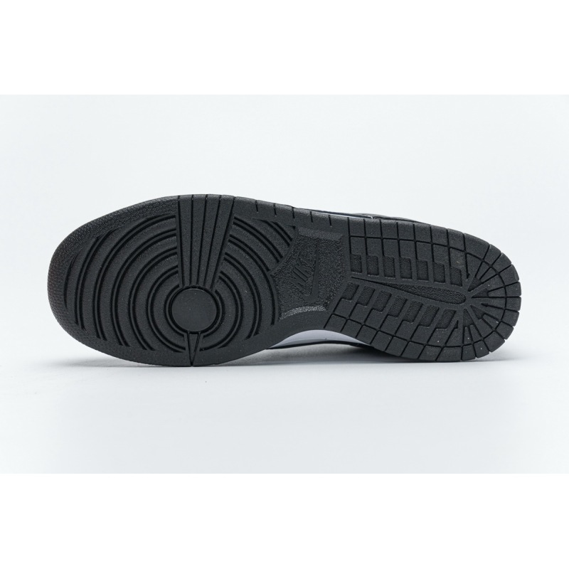 Why is CocoKicks Dunk Low Retro White Black Panda so popular?