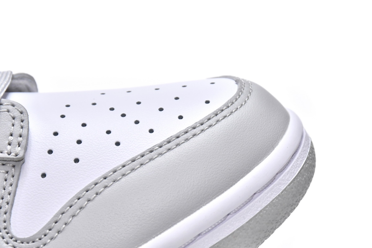 CocoKicks Dunk Low Grey Fog DD1391-103