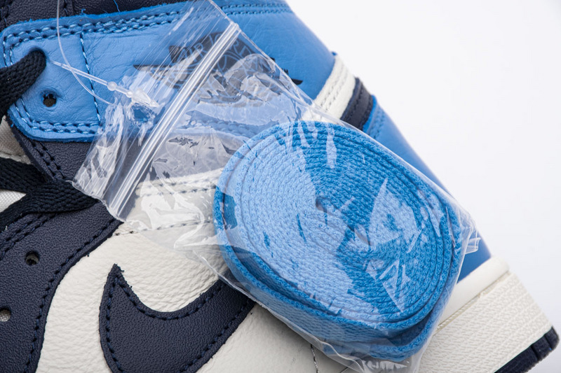 CocoKicks Jordan 1 Retro High Obsidian UNC 555088-140