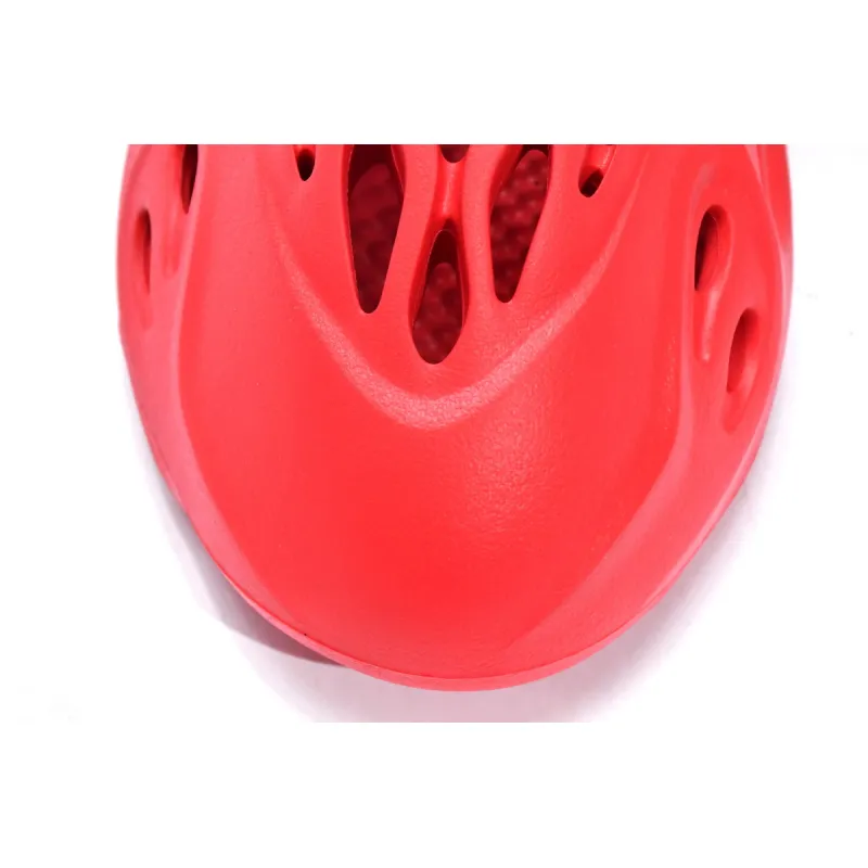 CocoKicks Yeezy Foam RNNR Vermillion GW3355