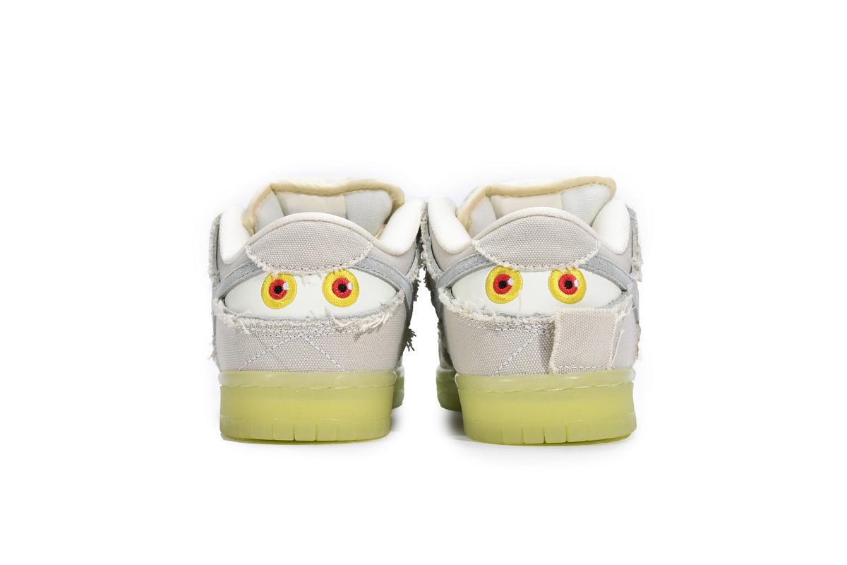 CocoKicks SB Dunk Low Mummy DM0774-111