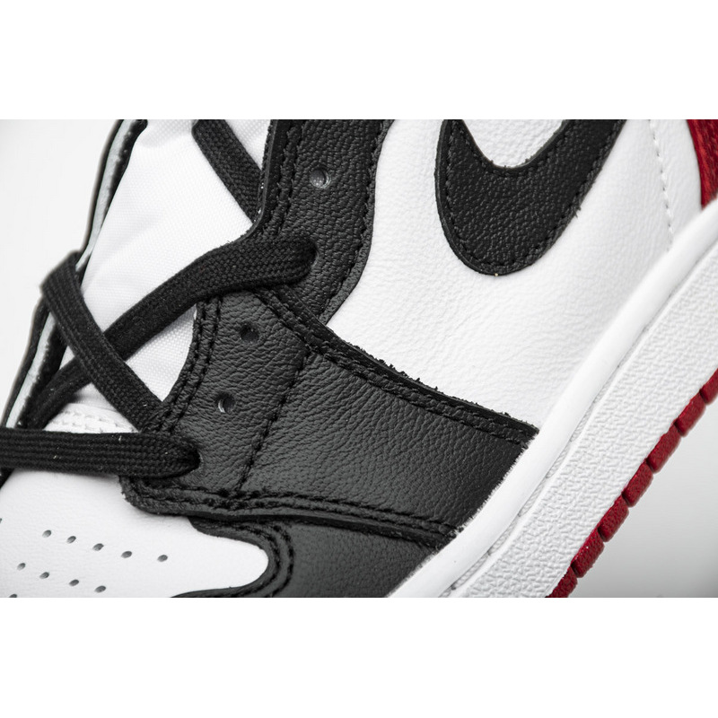 CocoKicks Jordan 1 Retro High Satin Black Toe CD0461-016
