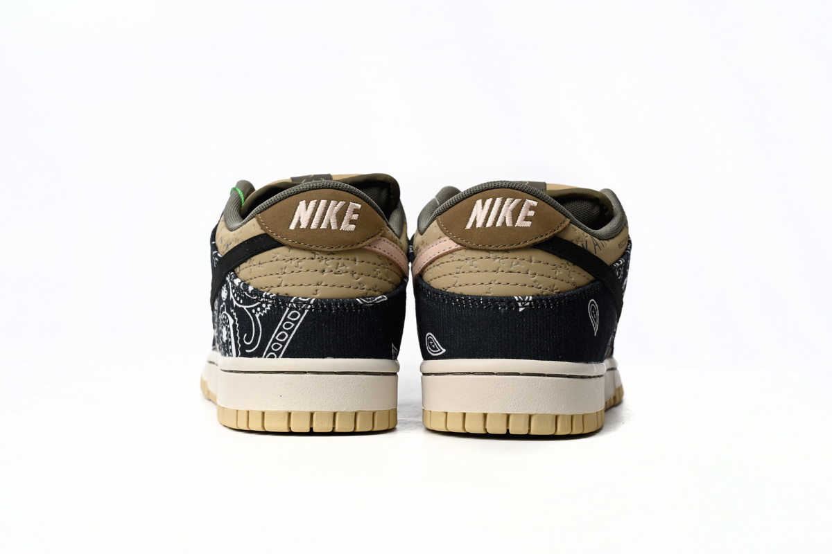 CocoKicks SB Dunk Low Travis Scott CT5053-001