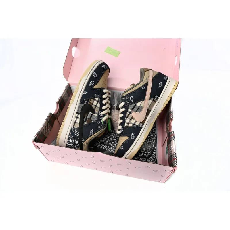 CocoKicks SB Dunk Low Travis Scott CT5053-001