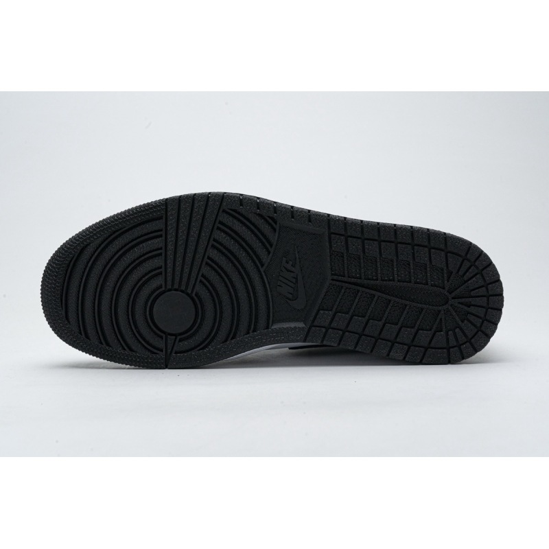 CocoKicks Jordan 1 Retro High Silver Toe CD0461-001