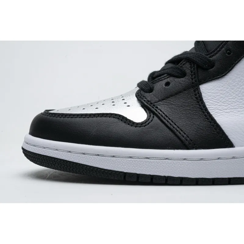 CocoKicks Jordan 1 Retro High Silver Toe CD0461-001