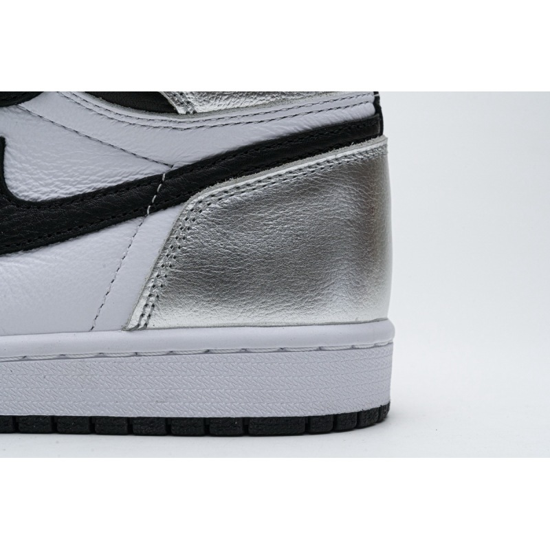 CocoKicks Jordan 1 Retro High Silver Toe CD0461-001