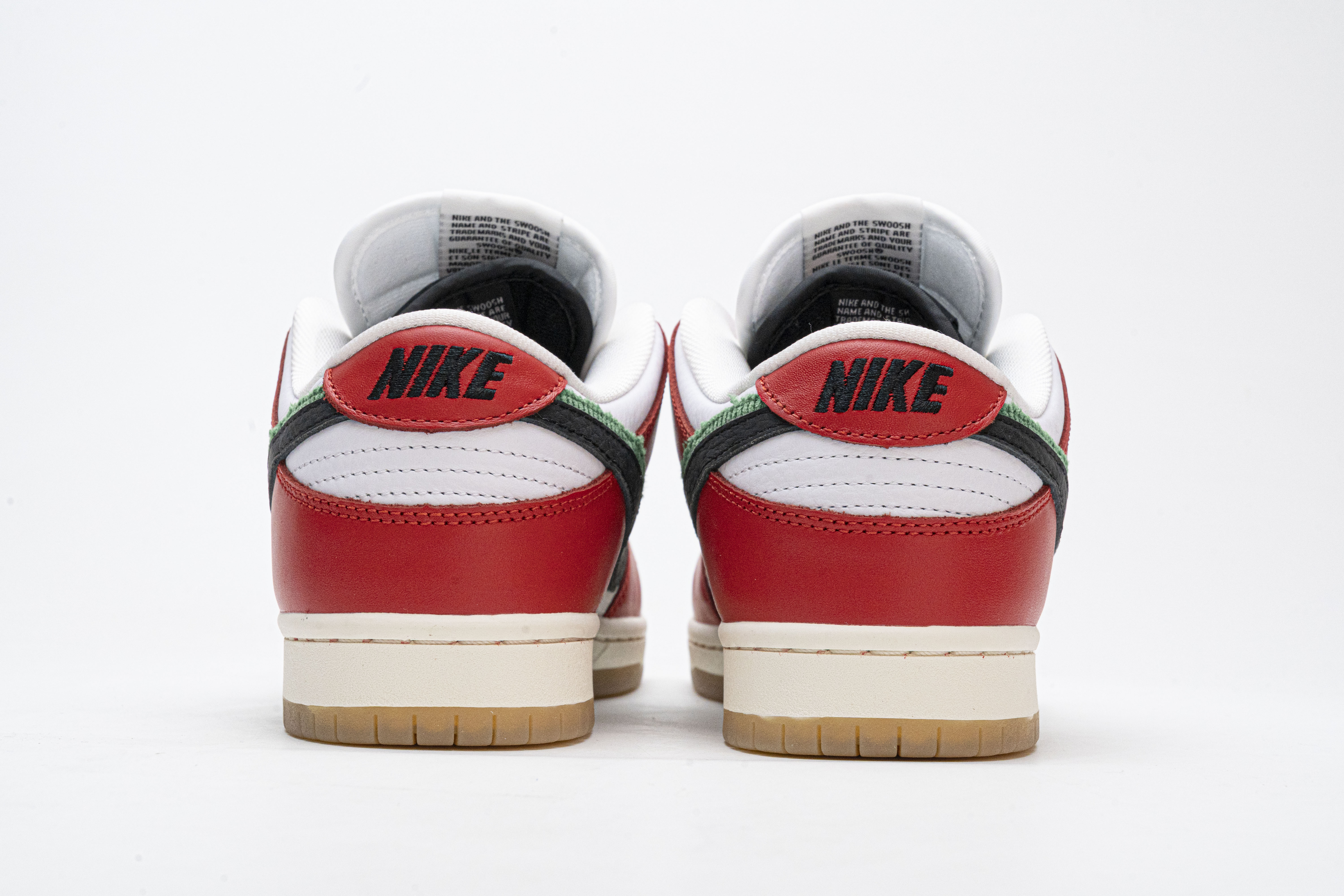 CocoKicks SB Dunk Low Frame Skate Habibi CT2550-600