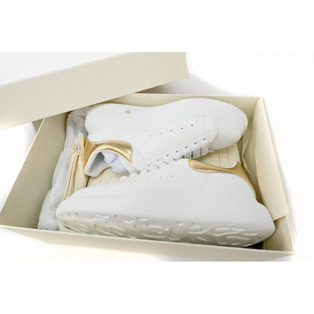 CocoKicks Alexander McQueen Oversized Light Gold 553680WHNBG9075